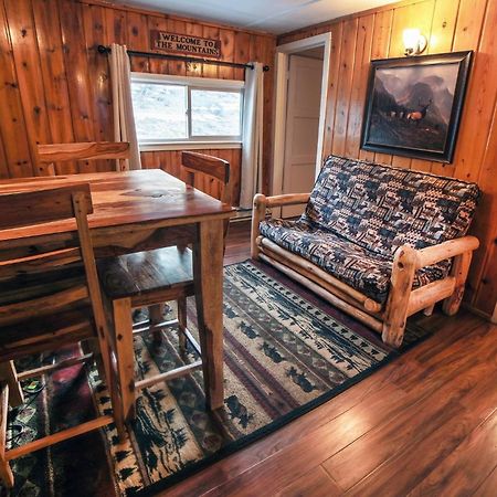Triple R Cottages- 5 Cabin Estes Park Esterno foto