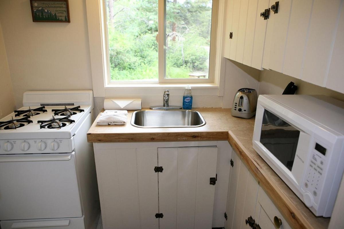 Triple R Cottages- 5 Cabin Estes Park Esterno foto